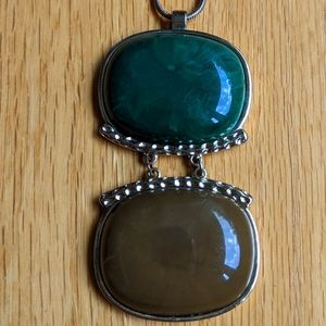 Green and Brown Pendant Necklace.